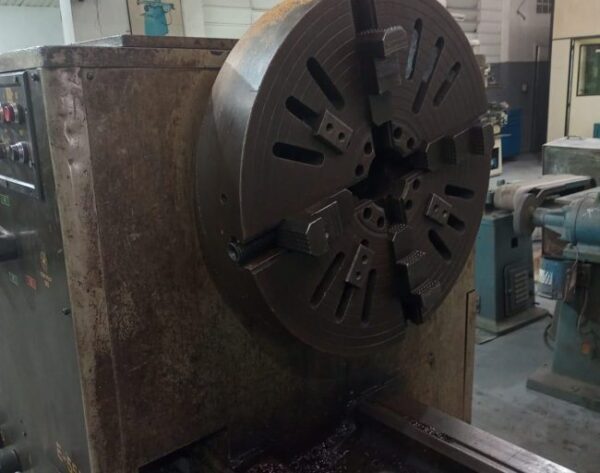 TORNO MECÂNICO ROMI E 55B - 4000 x 1100mm