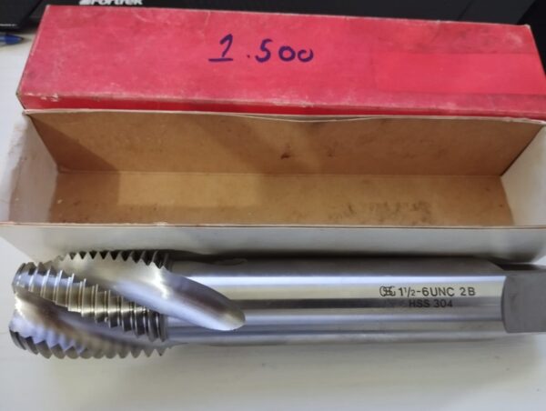 macho maquina marca osg 1.1/2 - 6UNC 2B HSS304
