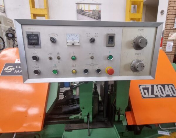 SERRA DE FITA HORIZONTAL AUTOMÁTICA DALIAN MACHINE GZ-4040 - Image 3