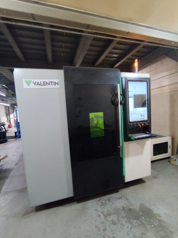 Corte a Laser por Fibra Valentin OR-PH 3015