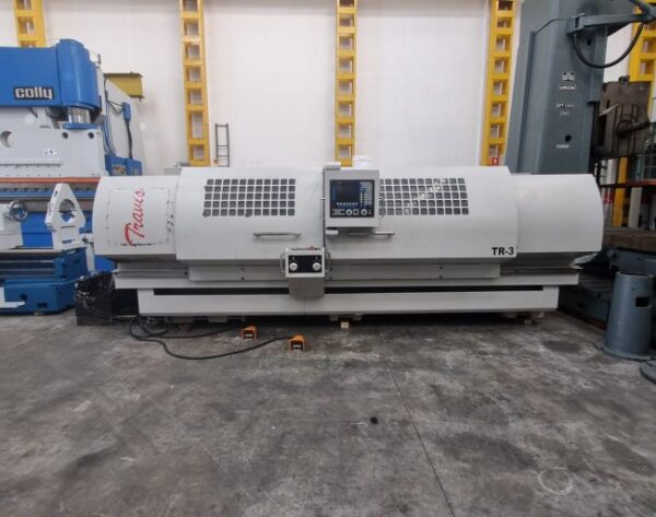 Torno CNC Travis TR-3