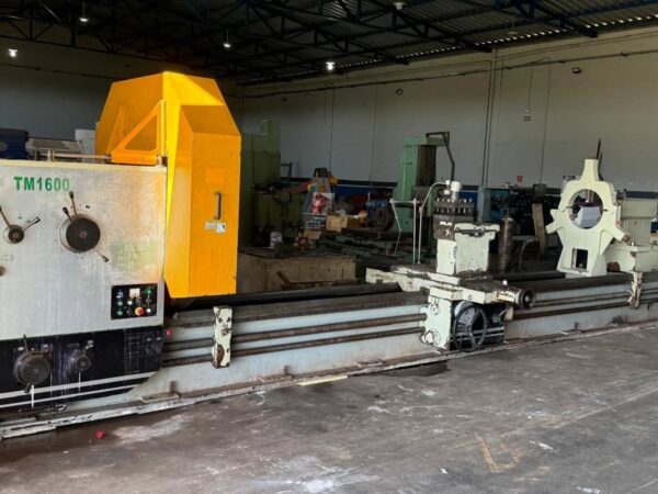 Torno Mecânico Vitor Buono TM 1600 x 6000mm