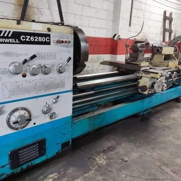 Torno Mecânico Torwell 3000mm Usado - frontal