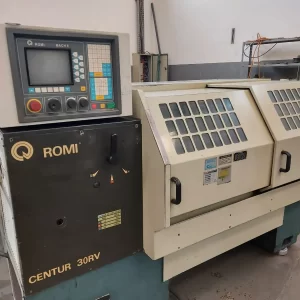 Máquina Torno CNC ROMI Centur 30 RV - frontal