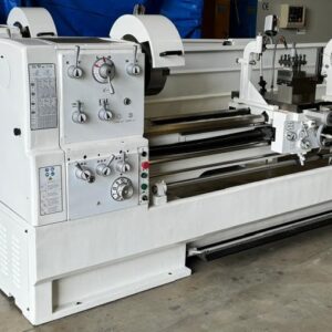 Torno Mecânico C6266 x 2000 mm NOVO - Detalhes Frontais