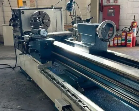 Torno Mecânico Usado Romi E40 - frontal