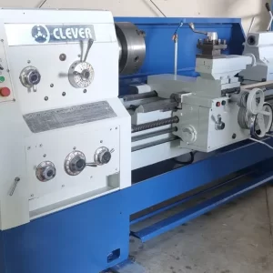 Torno Mecânico Clever Usado L2660A - frontal