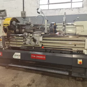 Torno Mecânico Usado Veker MVK2060 - frontal