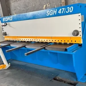 Guilhotina Hidráulica Sorg CN SGH 47/30 - imagem frontal