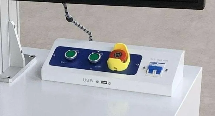 Máquina de Gravação a Laser Fibra Óptica 30W 2 comando da Máquina de Gravação a Laser Fibra Óptica 30W