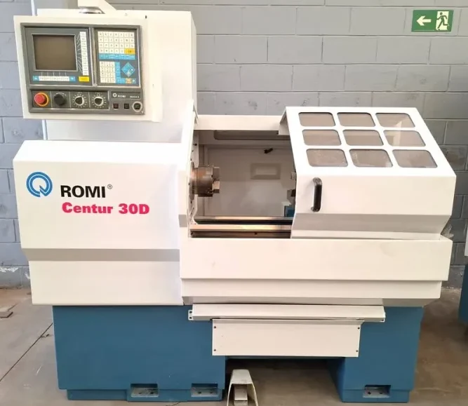 Torno CNC Romi Centur 30D 500mm 2000 - vista frontal