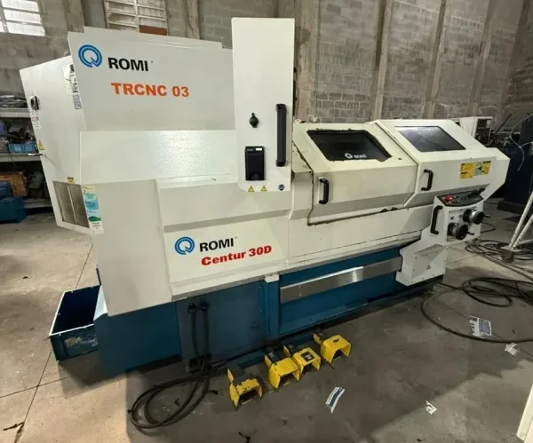 Torno CNC Romi Centur 30D Ano 2014 - vista frontal