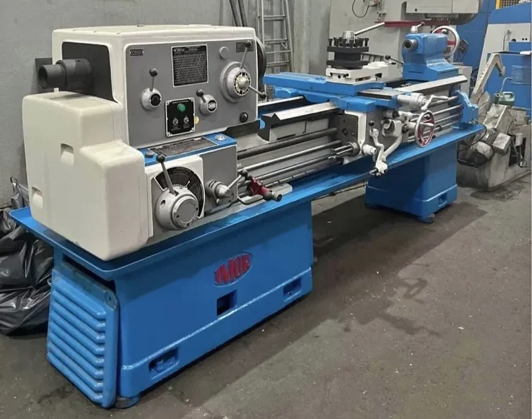 visão frontal completa Torno Mecanico Imor MVN IV 1500 x 500