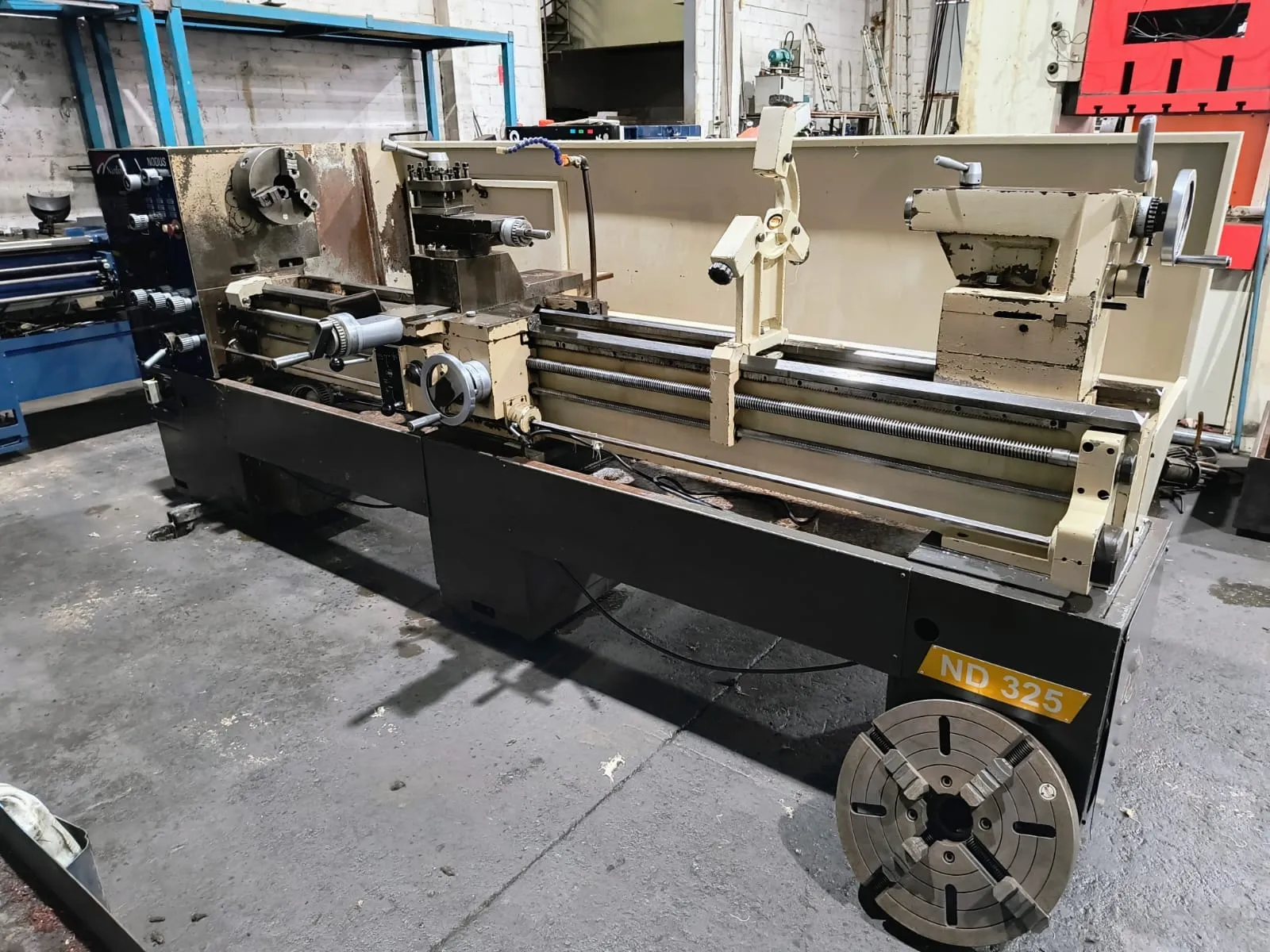 Torno Mecânico Nardini Nodus ND 325 - 2200mm 2 Torno Mecânico Nardini Nodus ND 325 - 2200mm