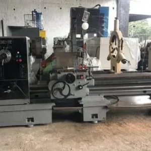 Torno Mecânico TM100E 2000 x 1000mm - vista frontal