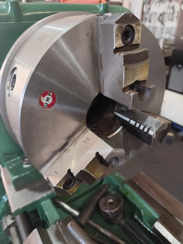 Torno Mecânico Imor MVN III 2000 x 500mm 6 placa de 03 castanhas nova Torno Mecânico Imor MVN III 2000 x 500mm