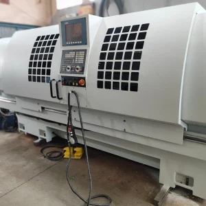 Torno CNC Usado Travis TR-2 Ano 2008 - vista frontal