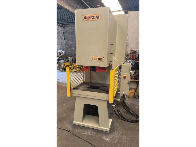 Prensa Tipo C Freio e Fricção Jundiai 80 Ton 1 PRENSA TIPO C FREIO E FRICÇÃO JUNDIAI 80 Ton