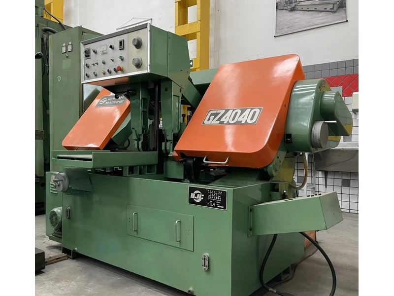 Serra de Fita Horizontal Automática GZ-4040 Nova - vista frontal