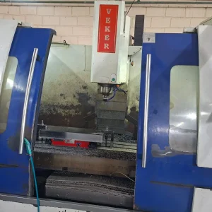 Fresadora CNC Veker VK 4700D Usada 2