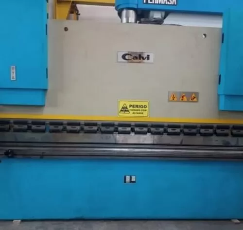 Dobradeira Hidráulica CN CALVI 125/3200